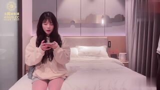 柒哥探花 清純鄰家20歲小美女 粉嫩蝴蝶逼