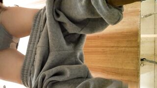 廁拍 丁字褲女神-19