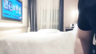 趙總尋花 嬌喘呻吟很嗲外圍妹，干的太爽加鍾再來第二炮，翹起蜜桃美臀舔屌，上位騎乘讓美女自己動