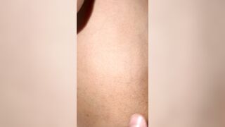 身材不錯的美女難以滿足 與男友同居各種場景性愛自拍-05