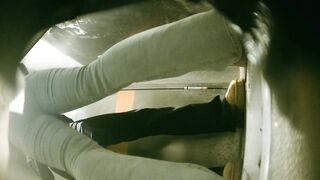 【廁拍】夜場KTV 全景後拍絲襪高跟美女大屁股 -19