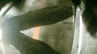 【廁拍】夜場KTV 全景後拍絲襪高跟美女大屁股 -08