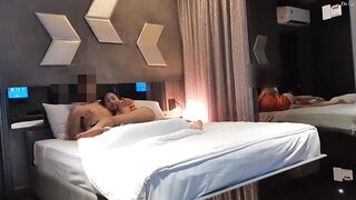 情侶酒店偷拍 美女推倒帥哥反被猛男激幹 顏值身材叫聲絕頂 (5)