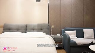 探花大神王安全-約了個剛滿19的女孩，清純可愛初戀的感覺叫床聲音溫柔好聽，被幹得又爽又痛苦，從後面抽插太爽了