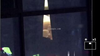 【五星級酒店窗外偷拍】中年騷婦上位騎乘很有節奏感3