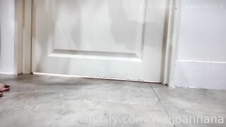 巨屌男狂干台灣JK大奶學生妹