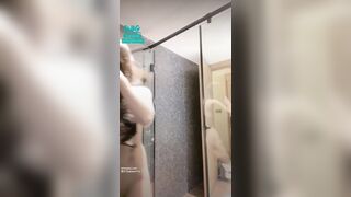 絕美校花Fcup天然豪乳大尺度直播付費秀3