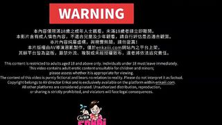 台灣【恩凱Enkai】浴室偷偷自慰被哥哥發現，超仙氣美女妹妹被肏壞了