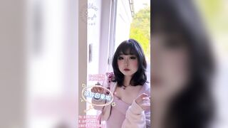 阿黑顏「Pupu噗噗」NTR劇情：偷窺？變態啊！可是你都硬成這樣了，不如直接來操我！