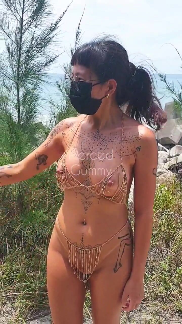 小熊亂躺❤️ Best adult photos at doai.tv